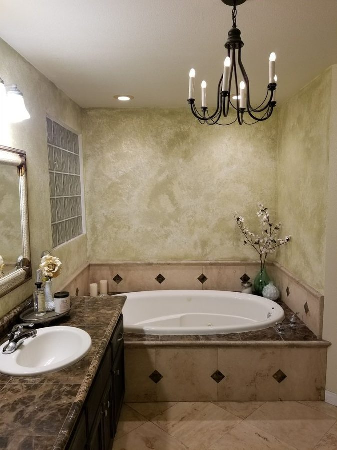 Clean bathroom after a deep cleaning